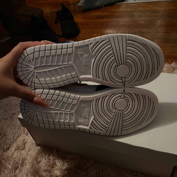 Jordan 1 - Picture 5 of 7